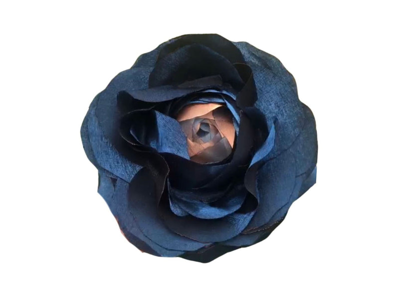 Brosa albastra din organza
