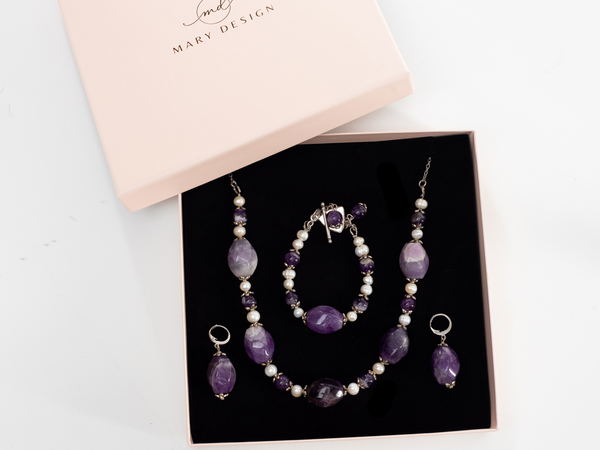 Amethyst and Pearl Set