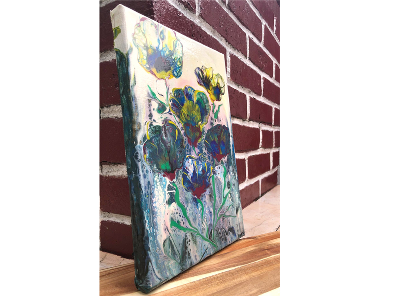 <transcy>Mixed Colors / Blue Flowers pouring Canva</transcy>